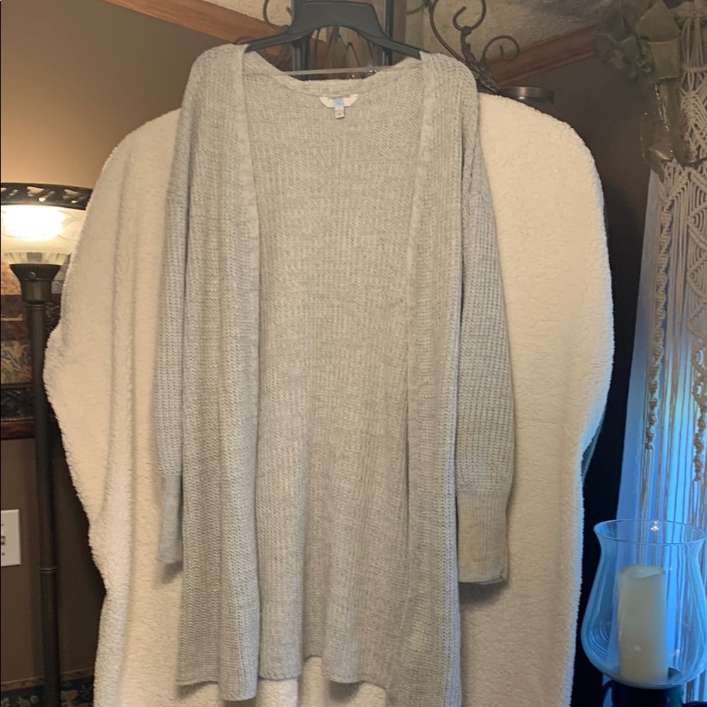 Gray Knit Cardigan Sweater with Open Front